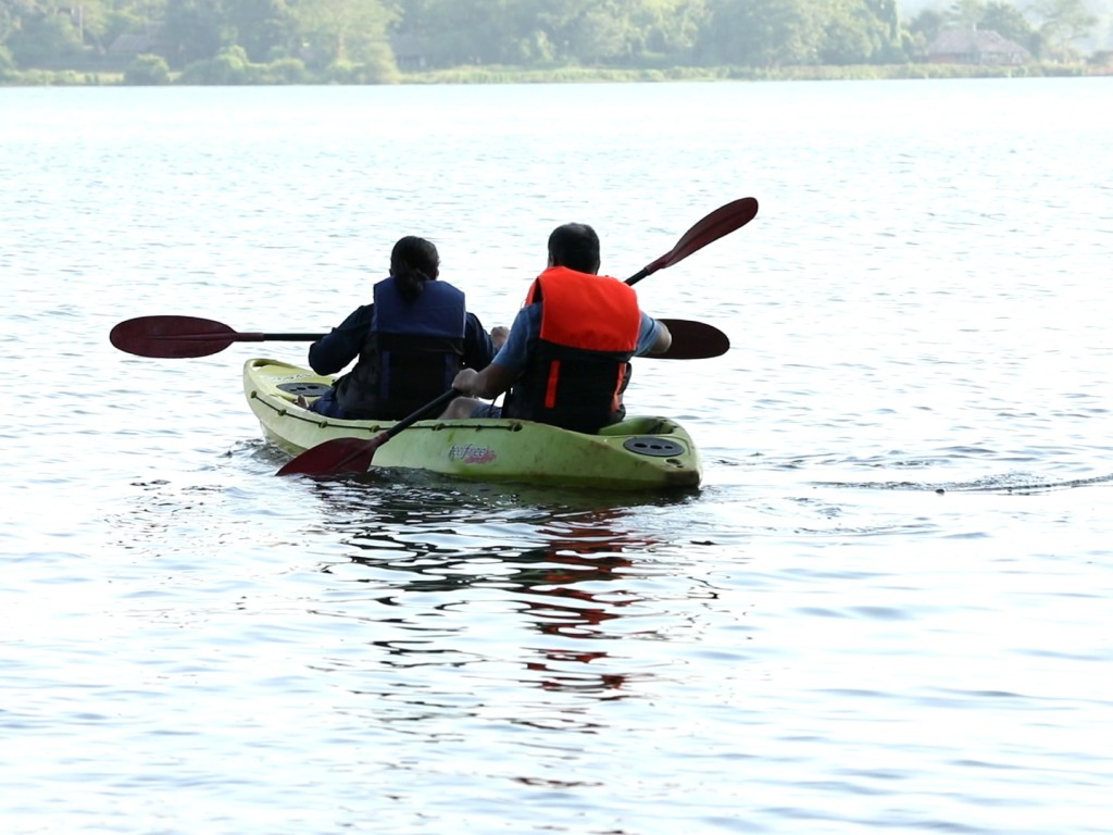 Romantic Resorts for Weekend Getaways near Bangalore - Kayaking at Kabini