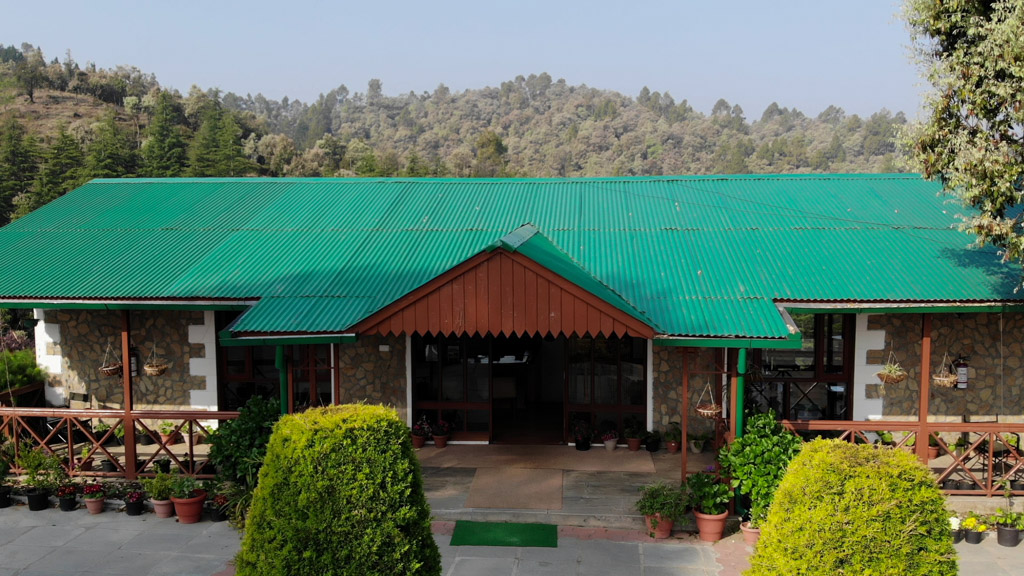 pet friendly resorts near delhi