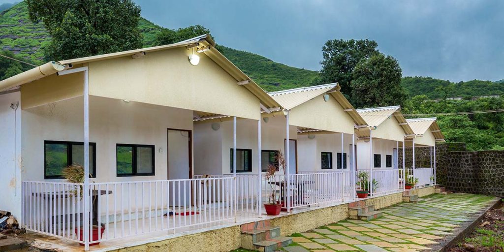 family cottage at nature retreat in Igatpuri for getaway from Mumbai for Independence day 2021