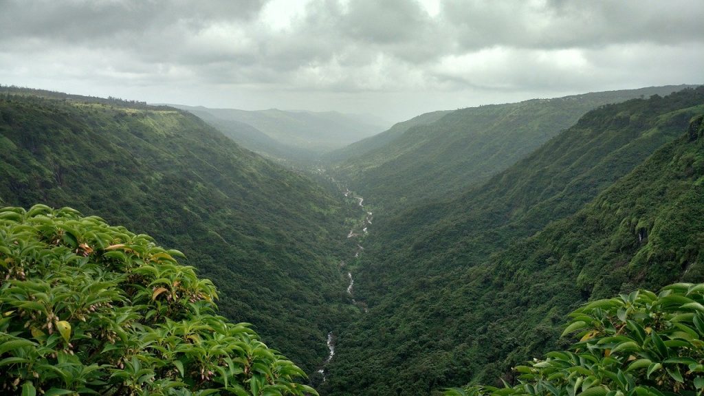 beautiful hills in Panchgani 