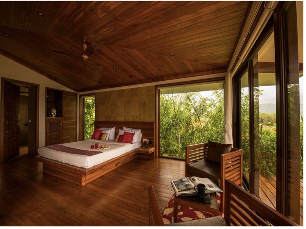 With unmatched privacy and comfort, this stay offers the best views from the Sahayadri mountains.