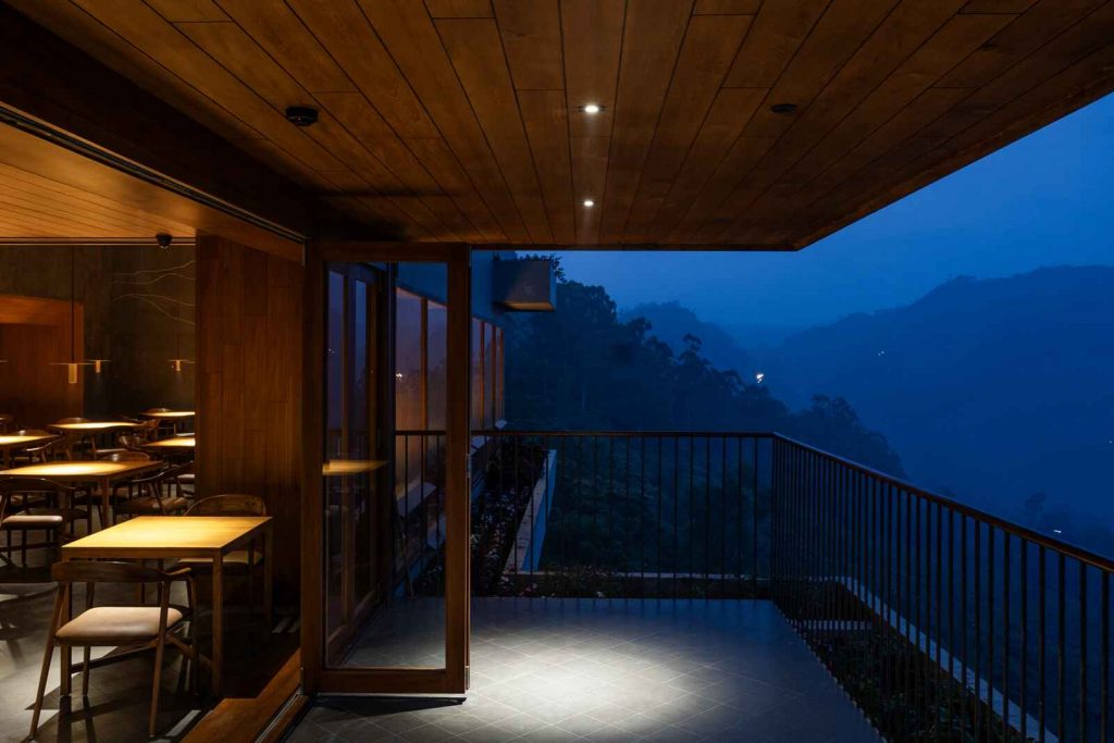 luxury resorts in Munnar