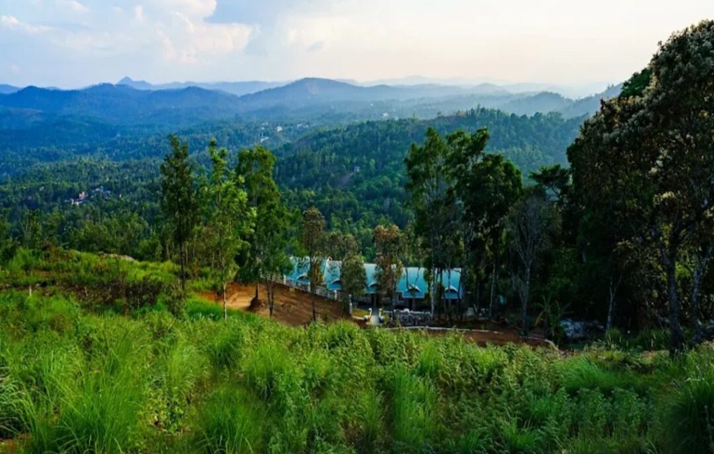 resorts in munnar