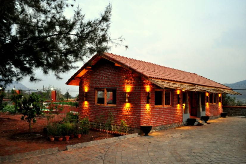 luxury resorts in Mulshi