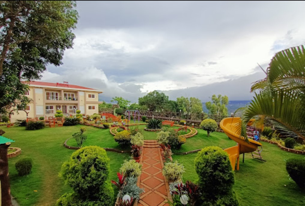 Valley Hideout  panchgani resorts