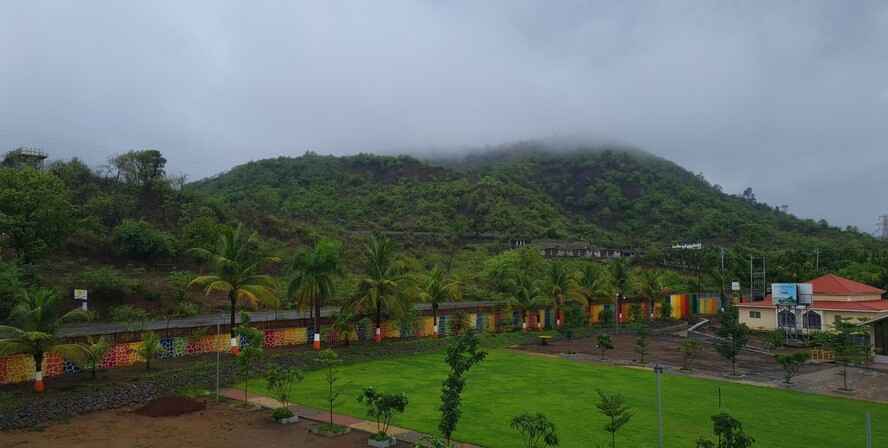 weekend getaways near pune