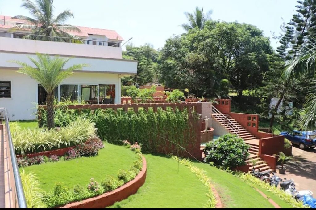 luxury resorts near pune for weekend