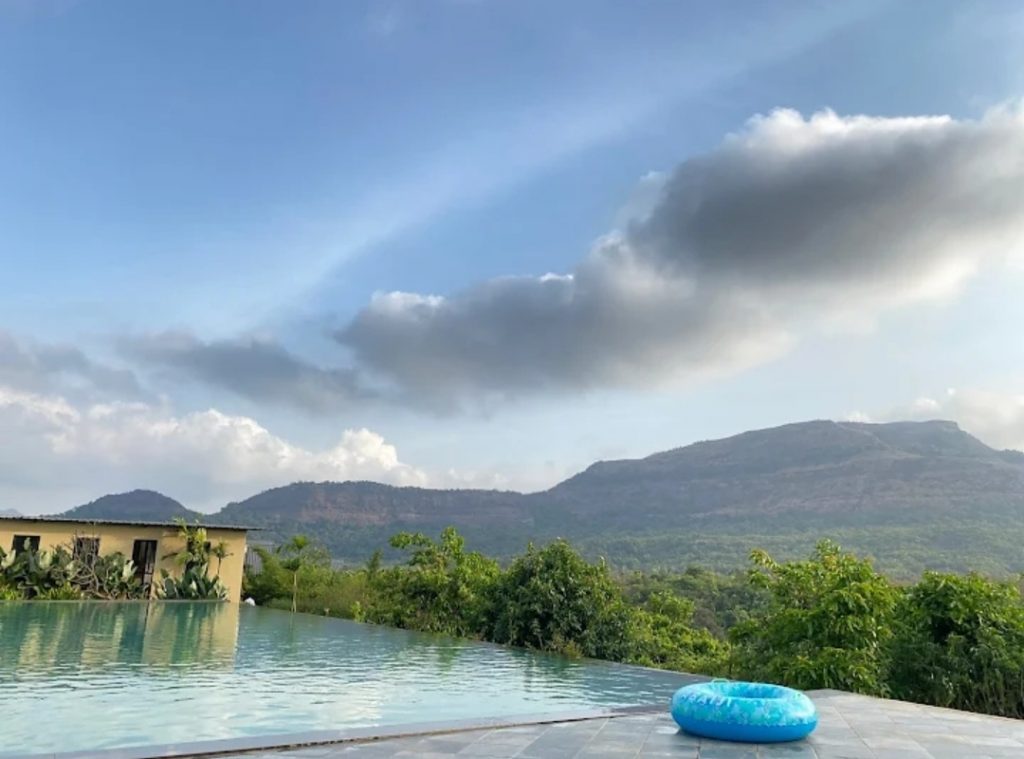 Pool view