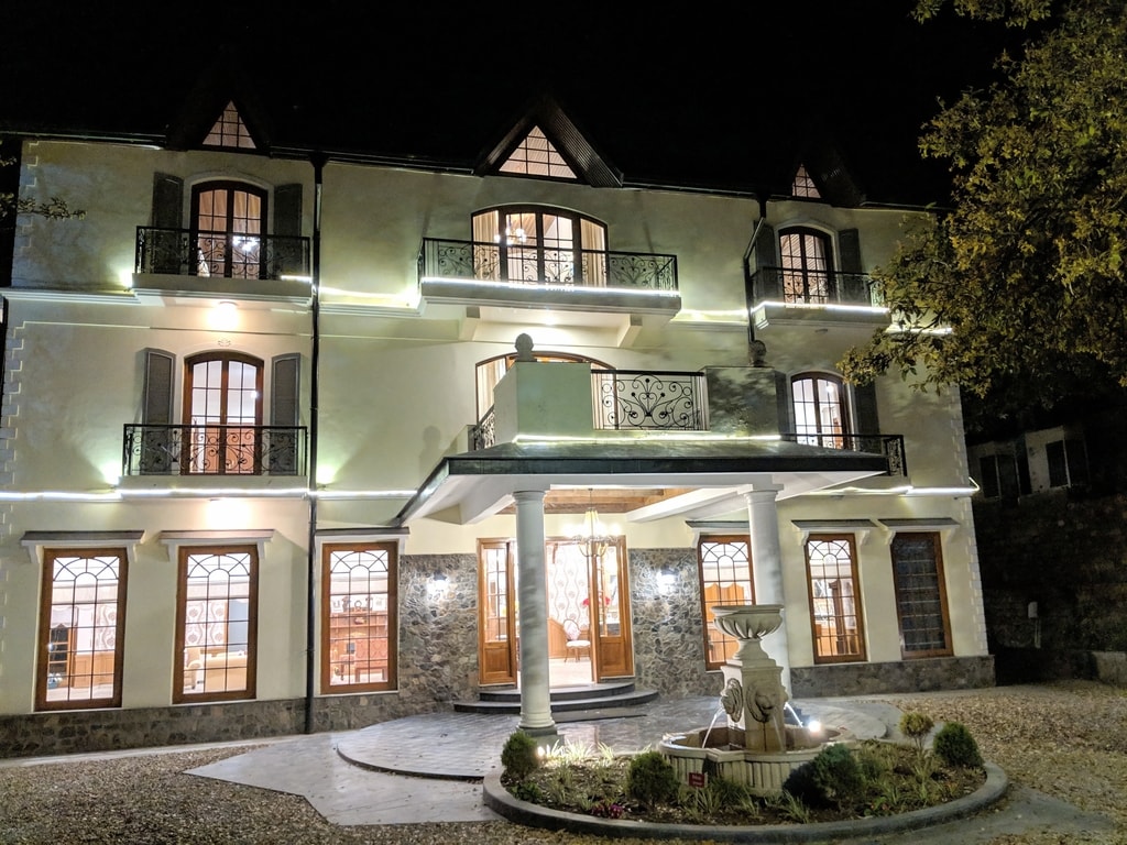 luxury resorts in nainital