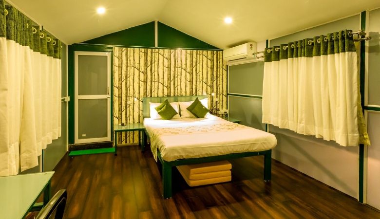 The Organic Stay Bedroom