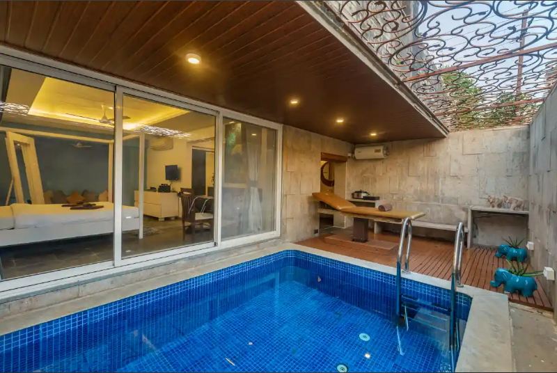villas in lonavala with private pool