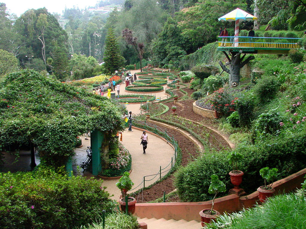 things to do in ooty with family