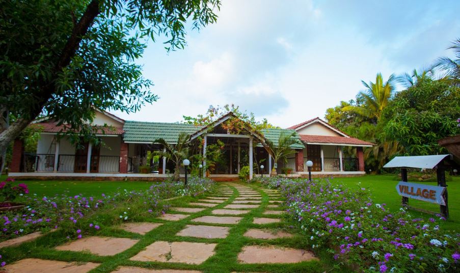 Weekend Getaways from Mumbai Within 200 Kms