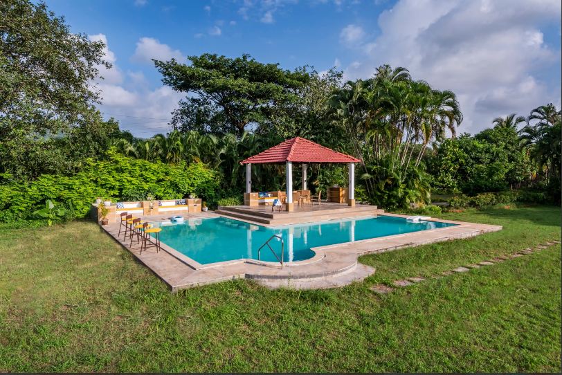 unique offbeat villas near Mumbai for family getaways