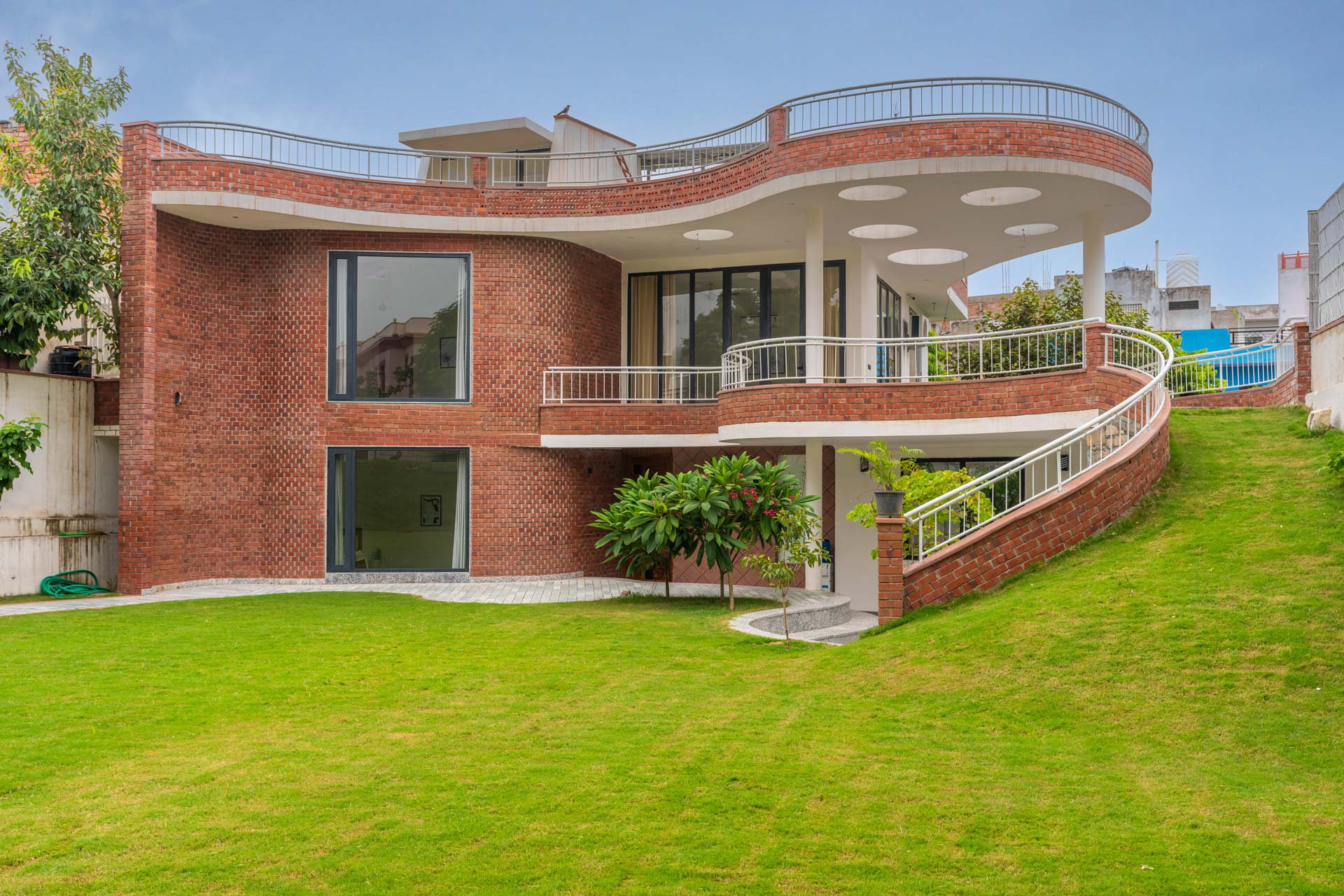  Best-Resorts-From-Noida-For-New-Year-Celebration