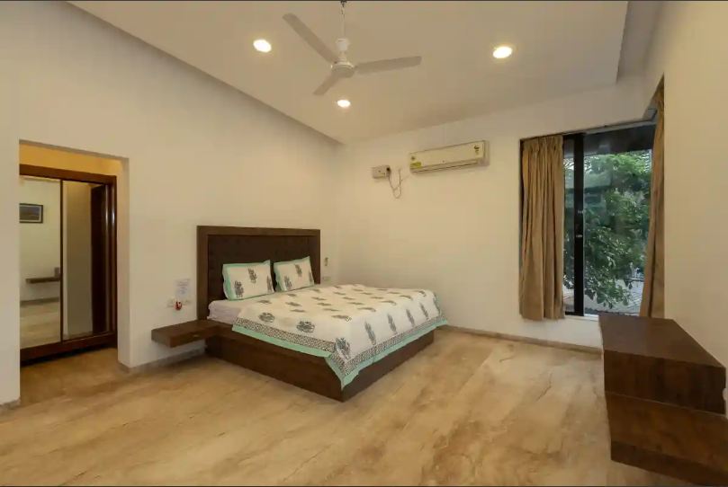 family villas within 3 hours from Pune