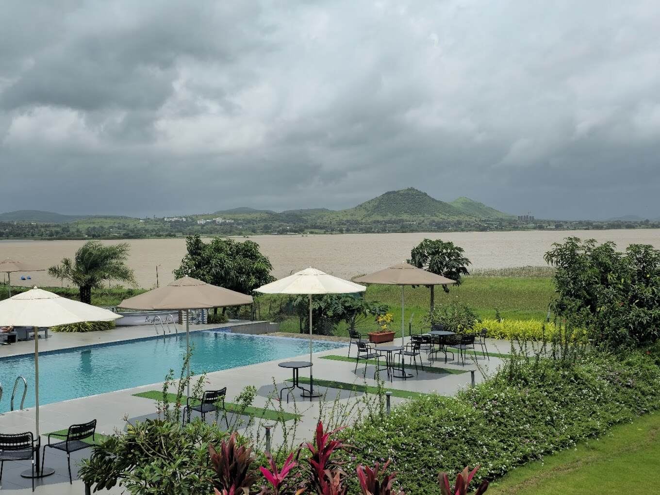 top resorts in Nashik for a weekend getaway