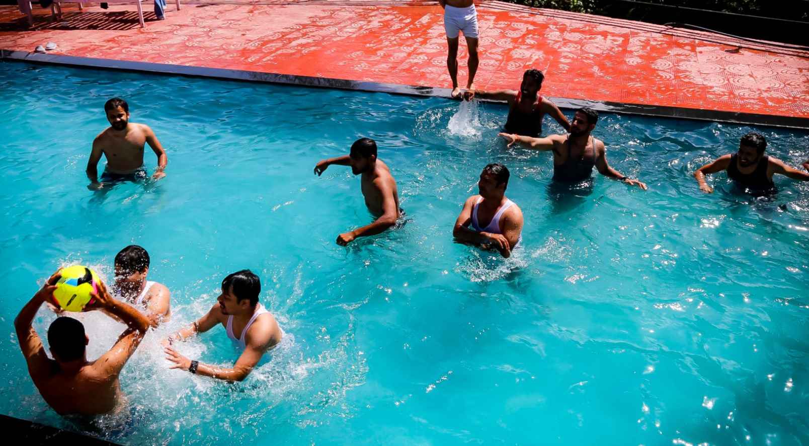 resorts for summer getaways in Nainital in 2025