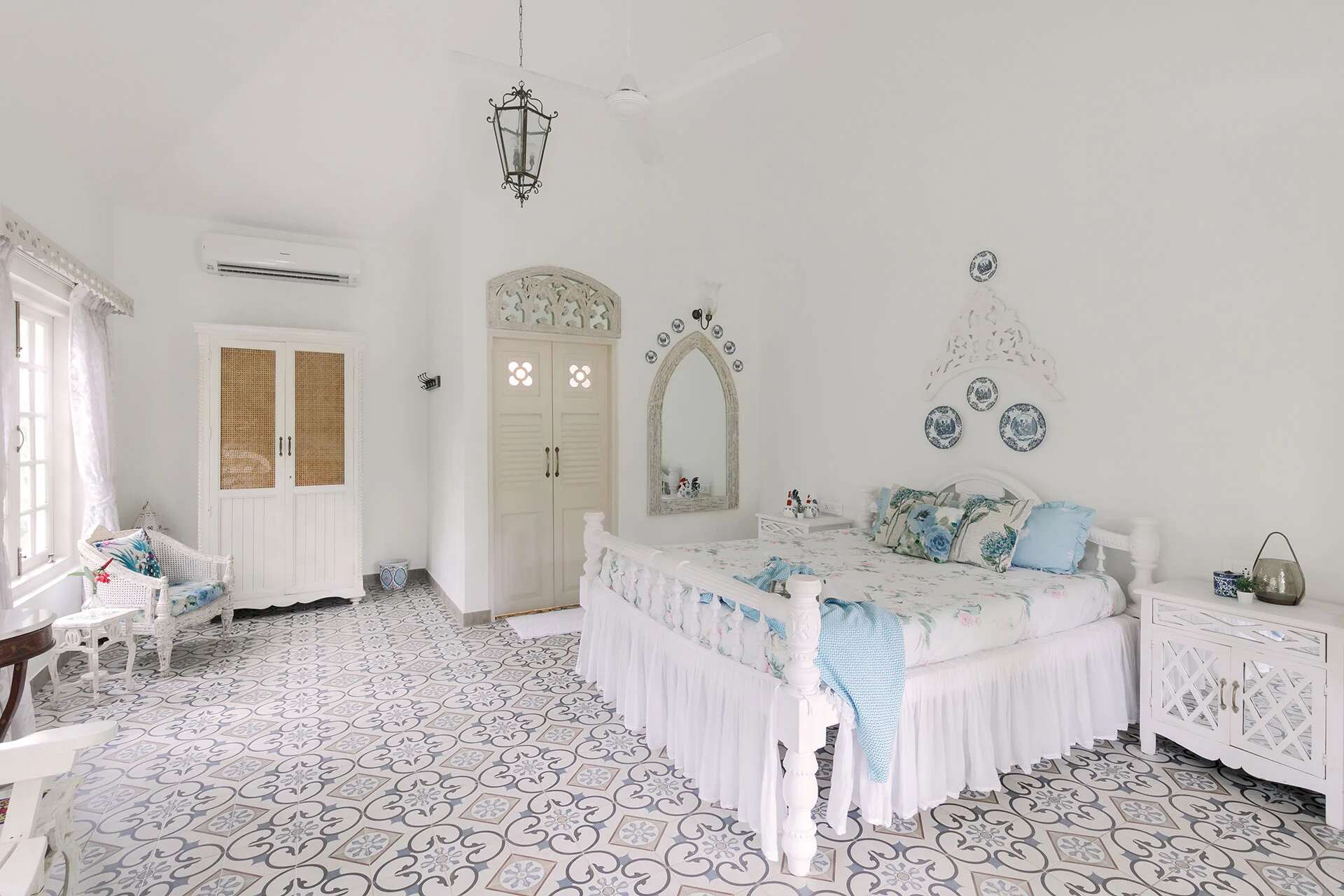 pet friendly villas in Alibaug for August long weekend in 2025
