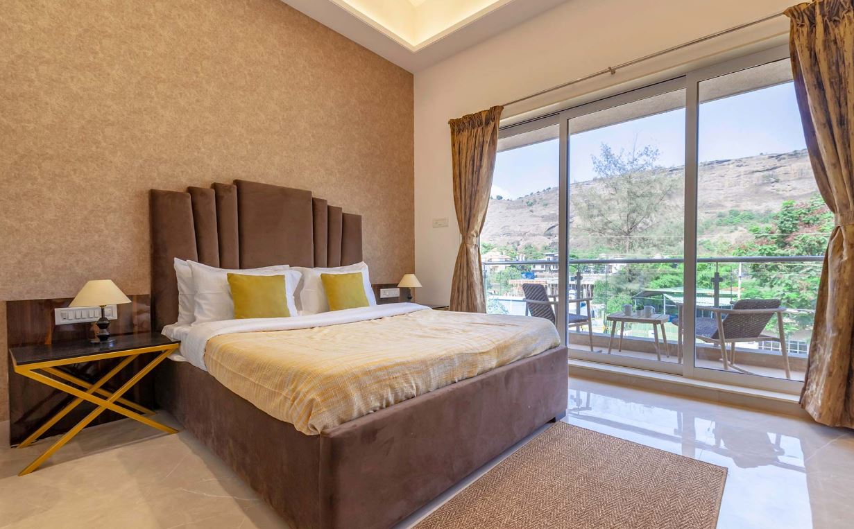 pet friendly villas in Lonavala for August long weekend in 2025