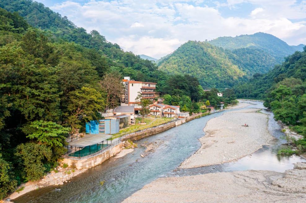long weekend getaways in Uttarakhand for Independence Day in 2025