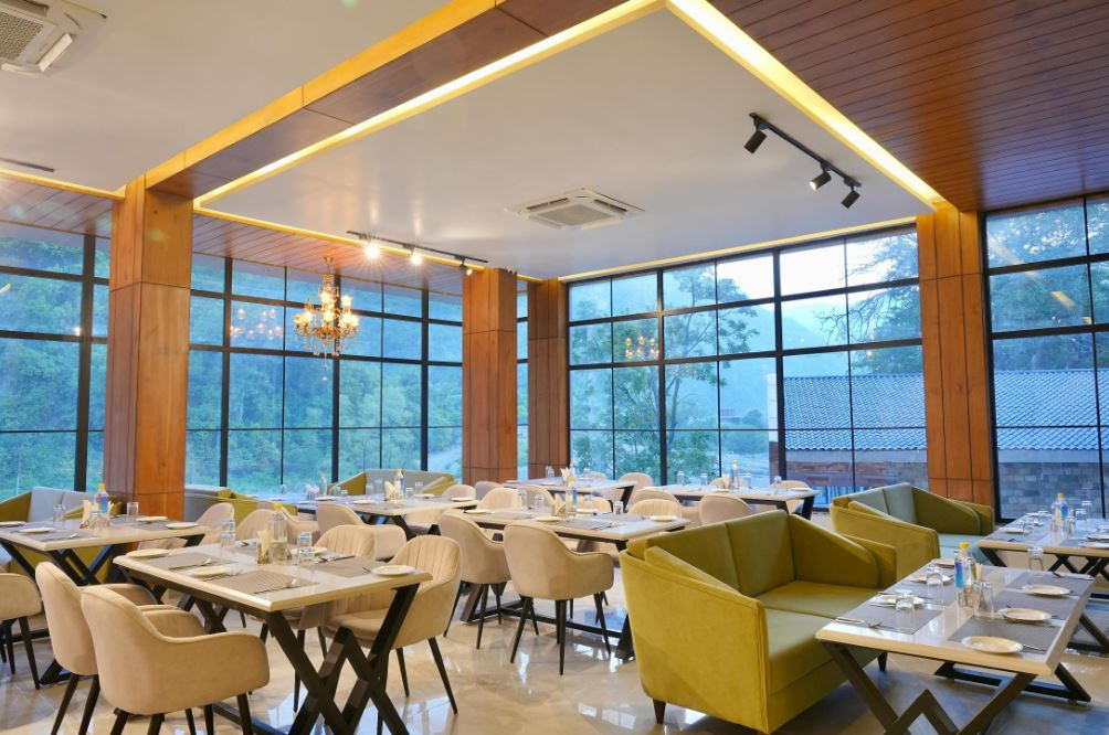resorts with spa in Uttarakhand for August long weekend in 2025