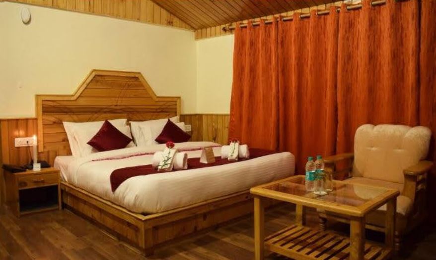 senior citizen friendly Diwali resorts near Bangalore in 2025