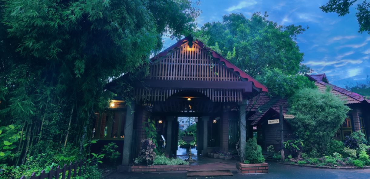 senior citizen friendly Diwali resorts near Bangalore in 2025